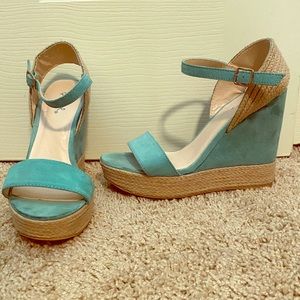 Tourquoise Qupid Wedge Sandals